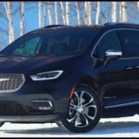 Chrysler Pacifica Рейстайлинг