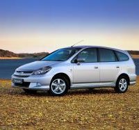 Honda Stream I Рестайлинг