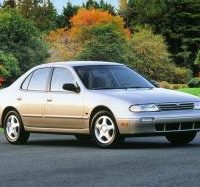 Nissan Altima I